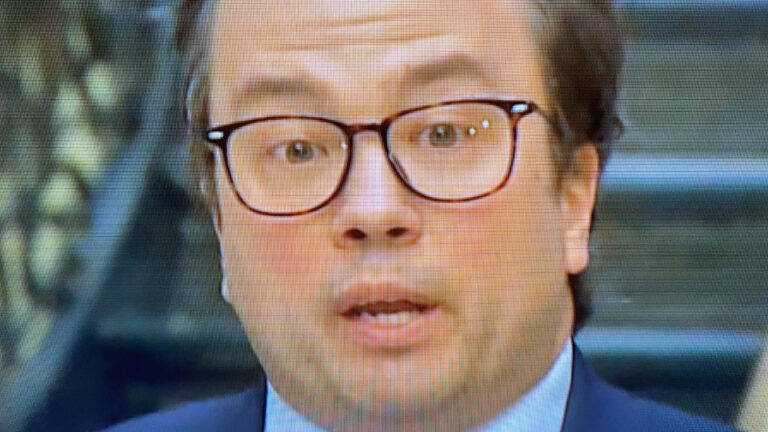 Hamburg Democrats request legal assistance to compel Stefan Mychajliw to reveal donors”