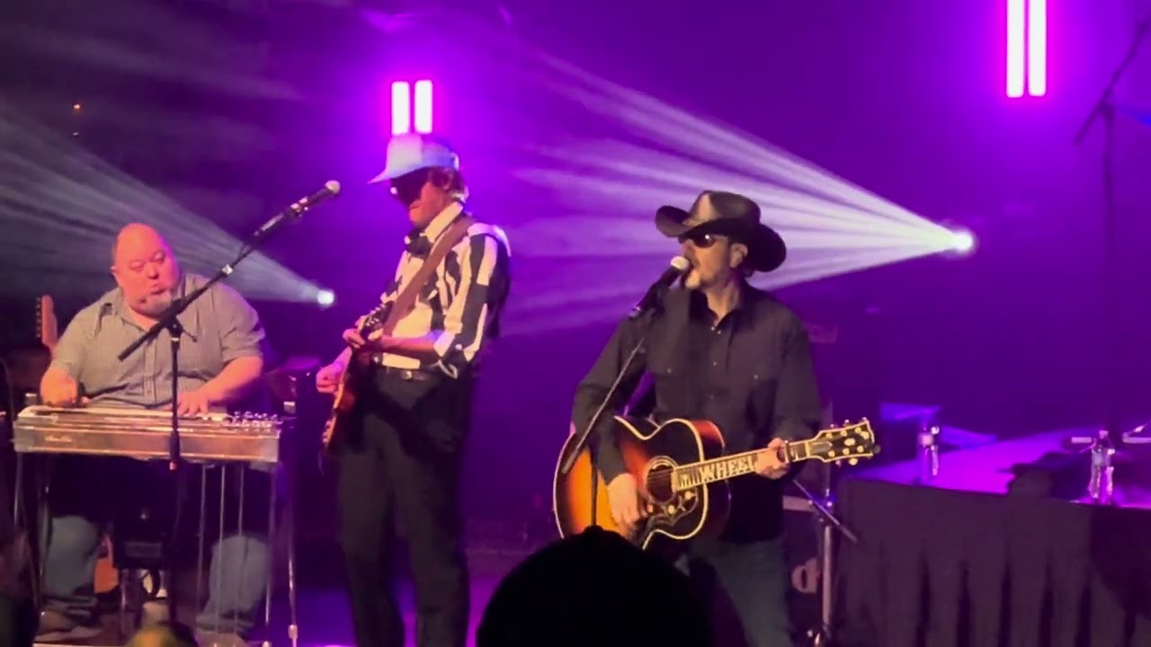 Wheeler Walker Jr. @ Town Ballroom