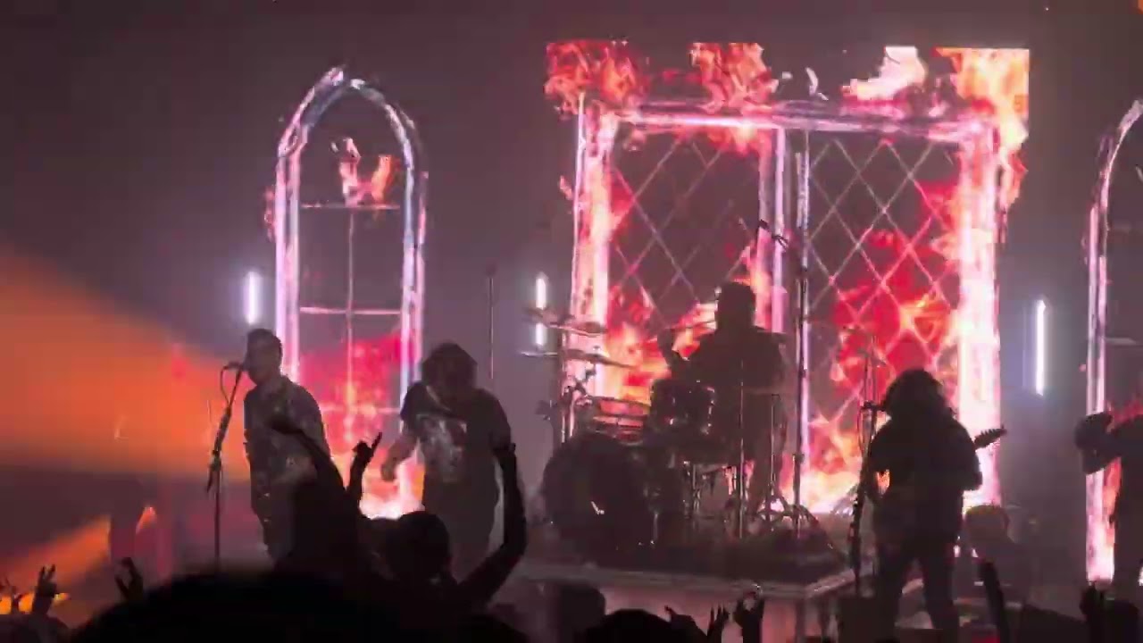Beartooth – Beaten in Lips  – Live at Town Ballroom in Buffalo, NY on 7/23/24