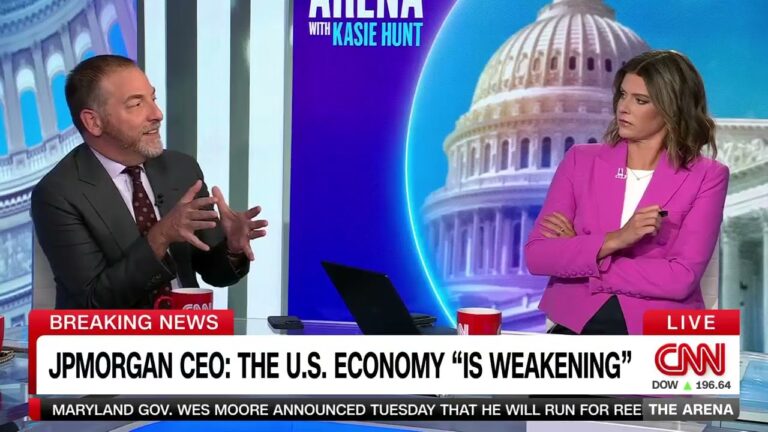 Trump faces ‘real problems’ as data shows US ‘might be due’ for recession: NYT journalist