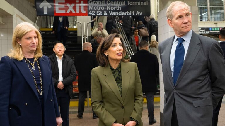 Governor Hochul Announces Subway Crime on Track to Reach Lowest Levels in a Generation in 2025