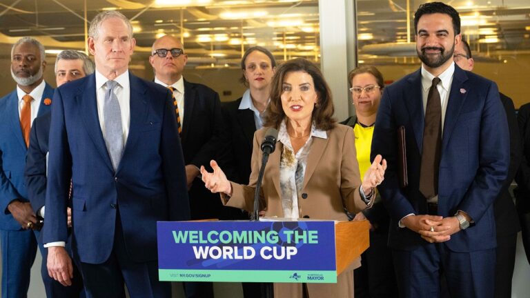 Governor Hochul and Mayor Mamdani Update New Yorkers on Transportation and Safety Preparations